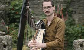 Kevin Le Pennec - Musiques traditionnelles, harpe et chant.