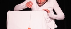 Cie Moitié Raison Moitié Folie - Pezzettino, spectacle pour enfants 