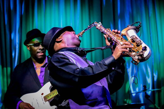 ABOTSI CONNECT - Groupes de musique, groupes de jazz, DJs pour événements