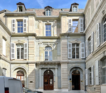 Photo de Cour de la Société de lecture